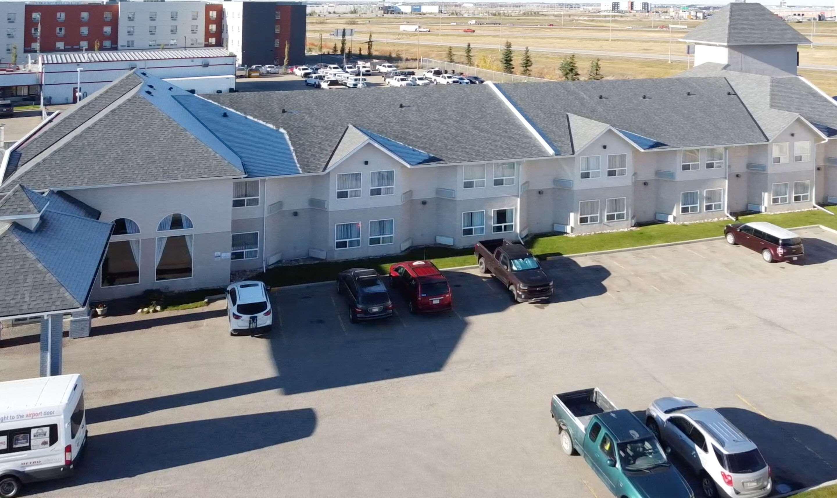 Quality Inn & Suites Edmonton International Airport Leduc Exterior photo